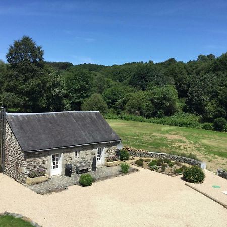 Gite Moulin Du Squiriou Berrien Exterior photo